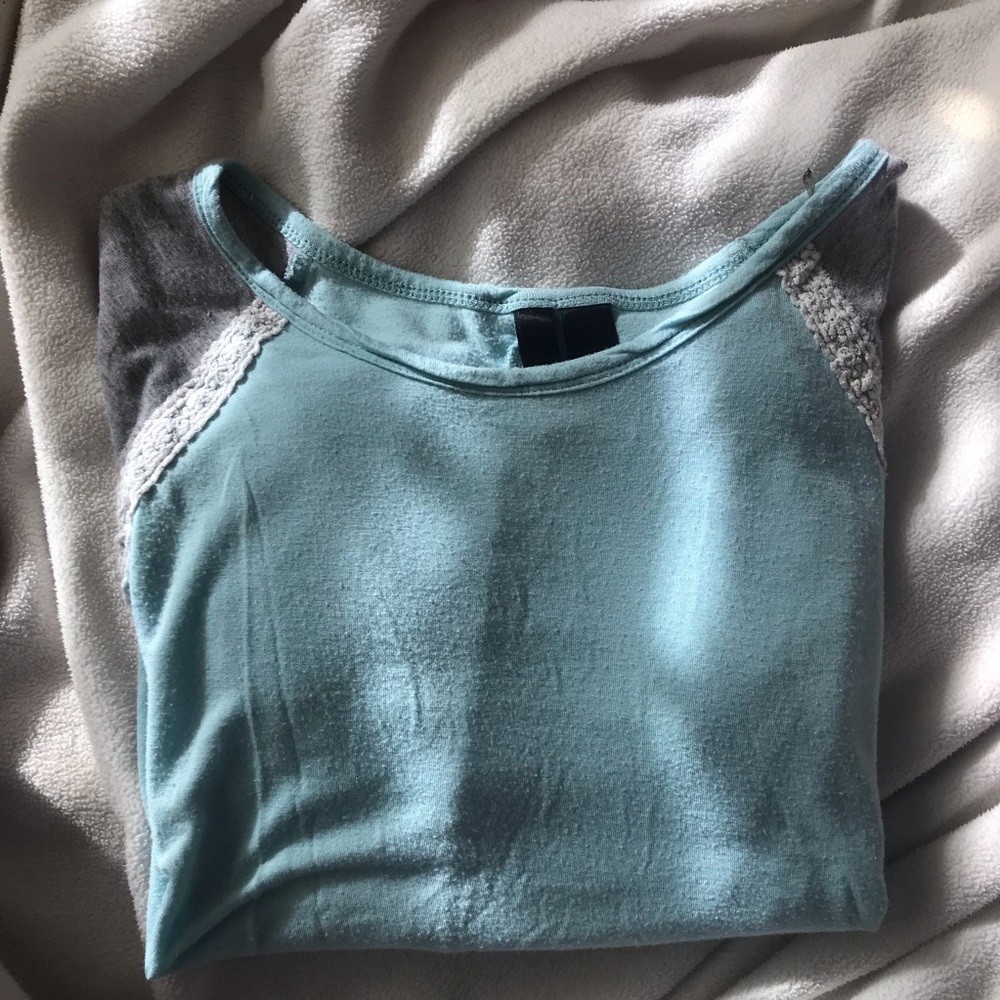 Blue&Gray Lace Blouse